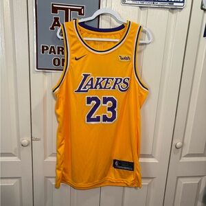 Los Angeles Lakers LeBron James Jersey